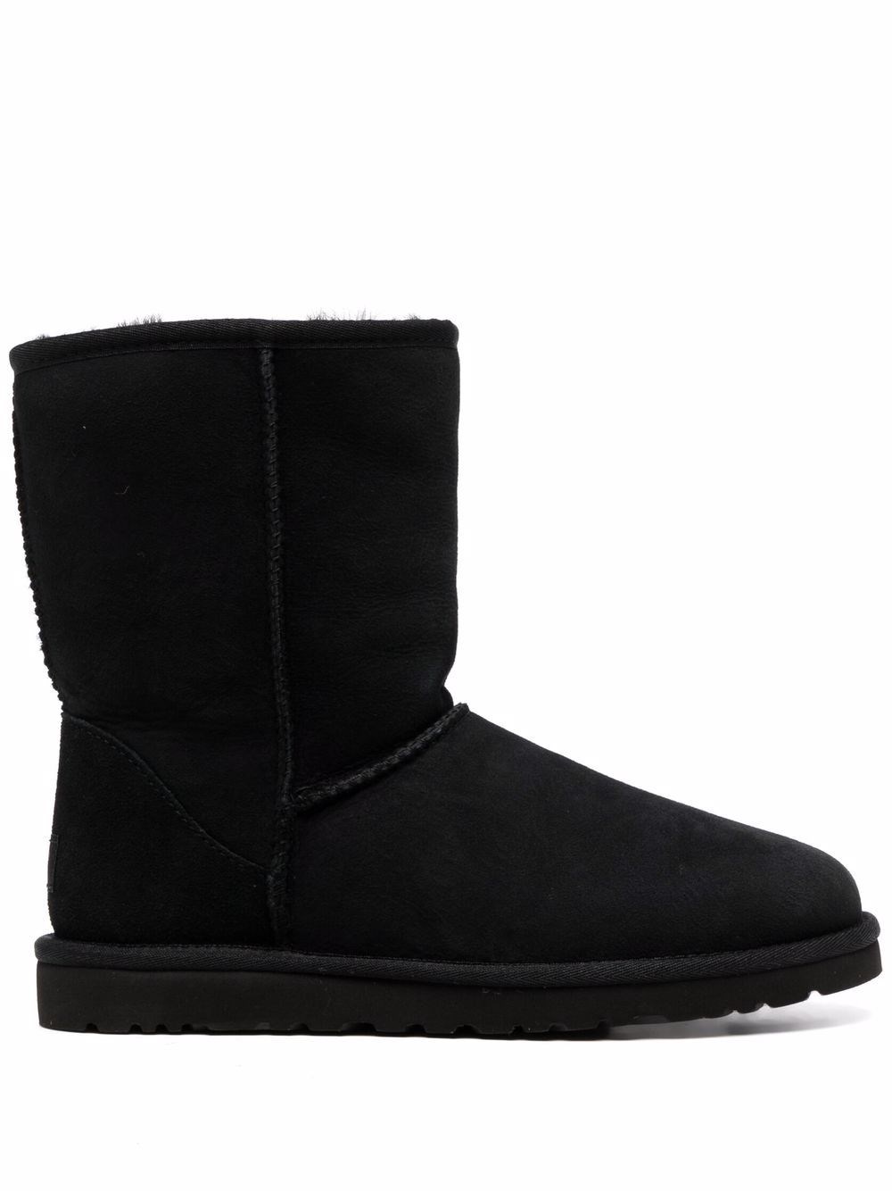 Ugg Australia Classic Short Boots In Black