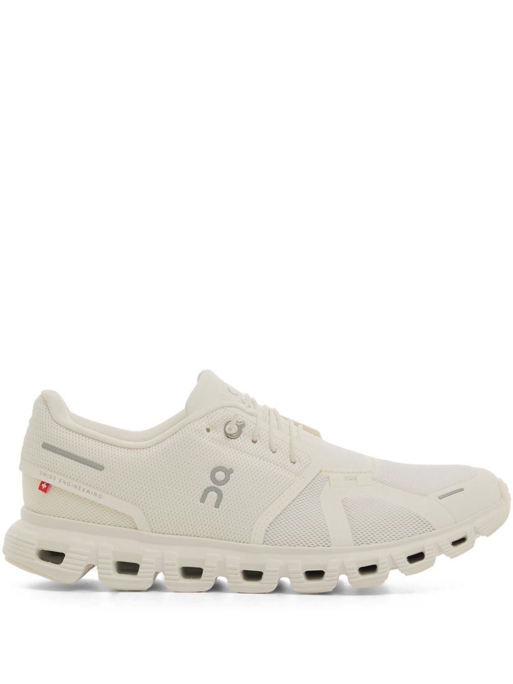 On Cloud 6 Sneakers In White