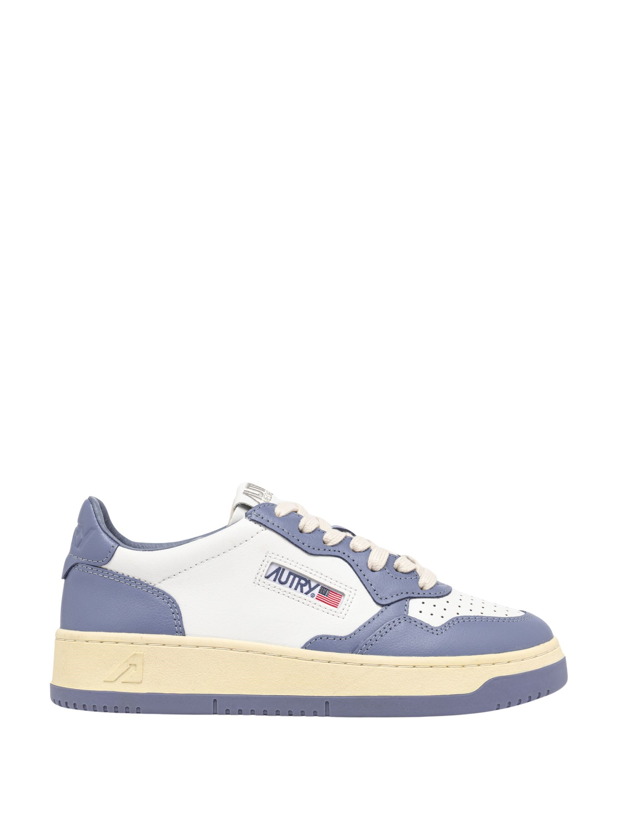 Autry 'medalist Low' 'tempest' White And Light Blue Leather Sneakers In Blue