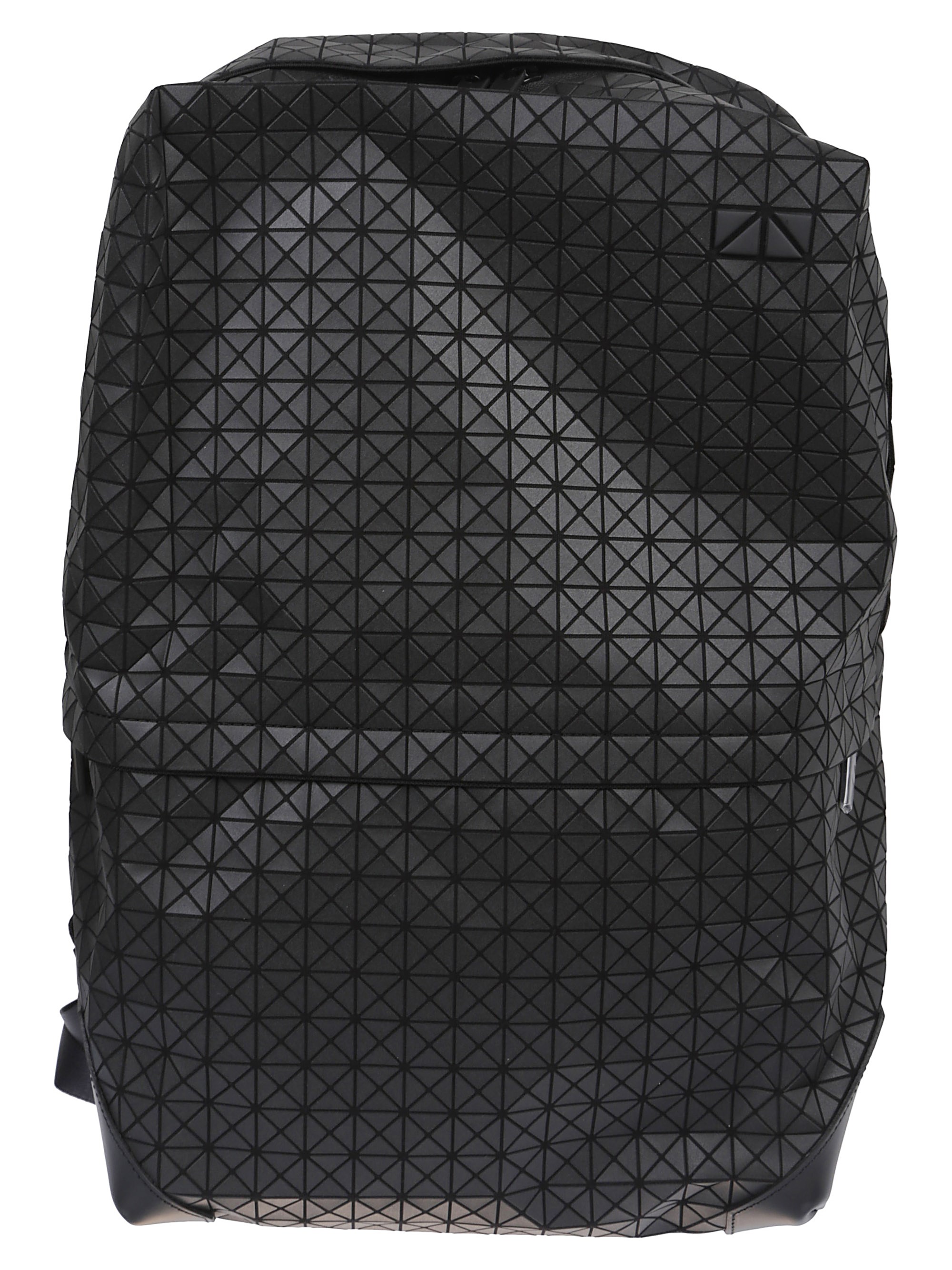 Bao Bao Issey Miyake Geometric Zipped Backpack In Black