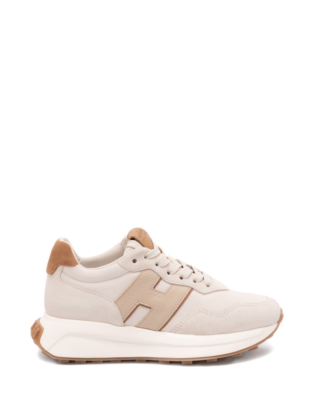 H641 Sneakers