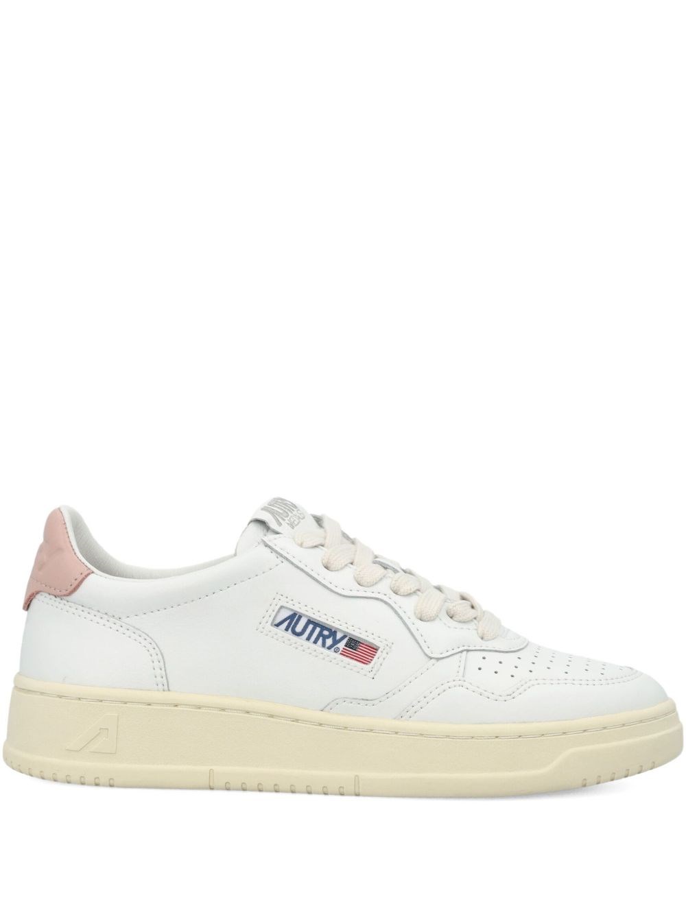 Autry Medalist Low “White/Pink”: italienisches Weiß mit zartem Hauch (4)