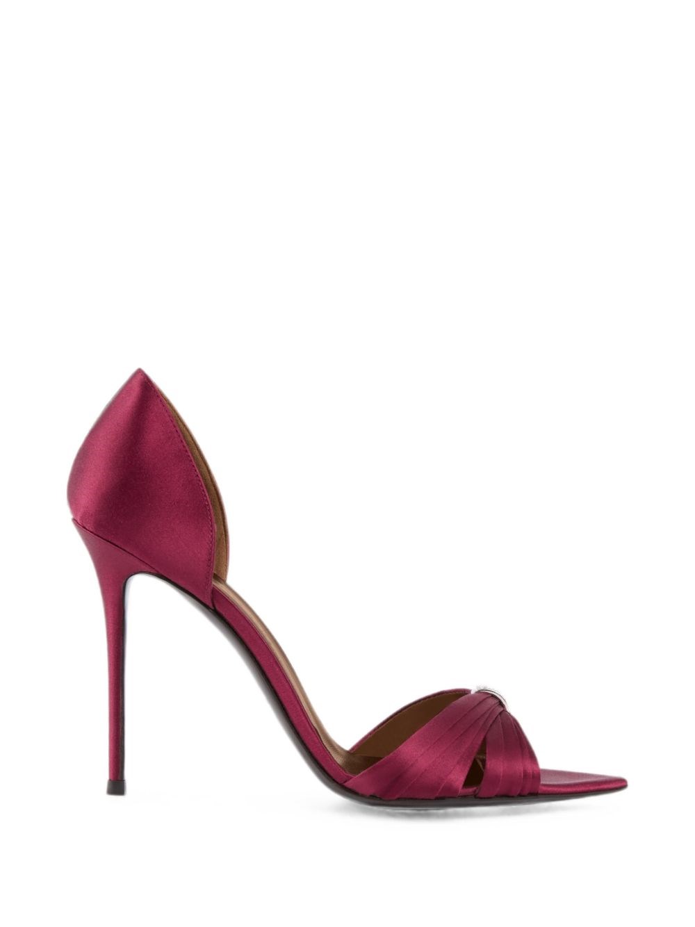Lienn Pumps