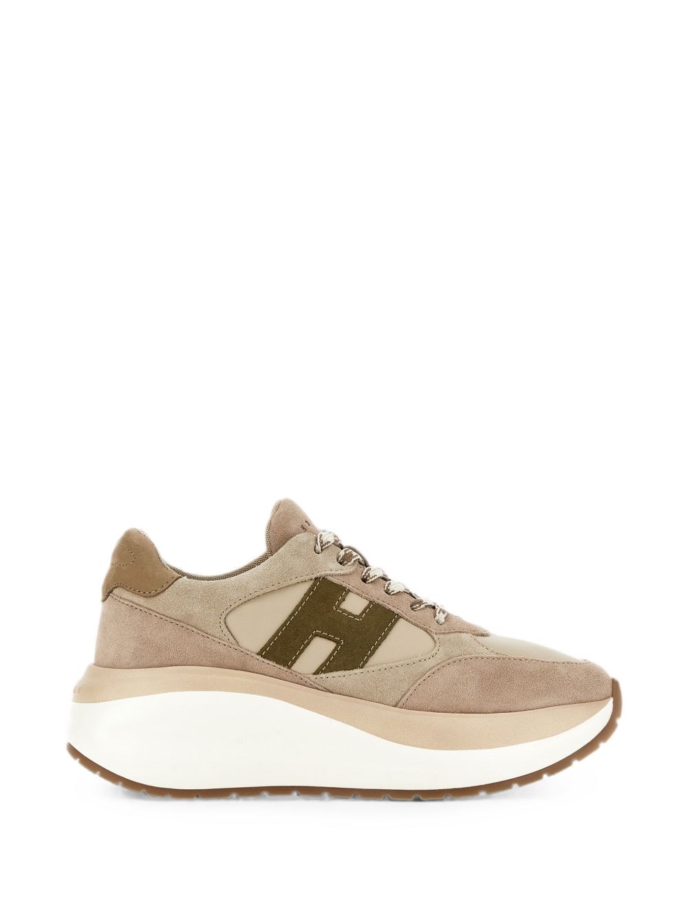 H714 Sneakers