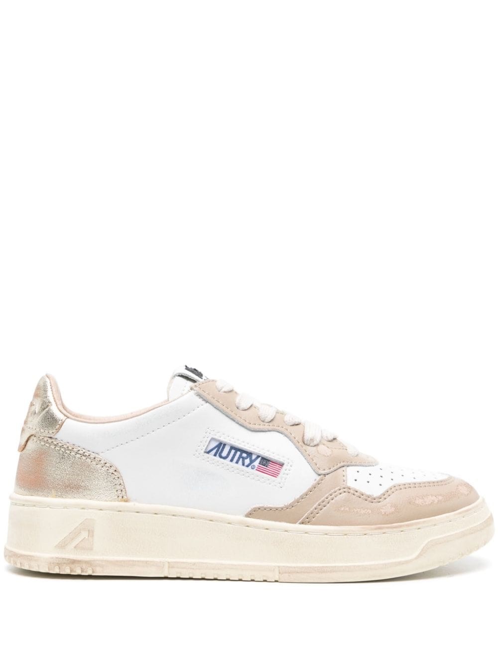 Autry Medalist Low Super Vintage Sneakers